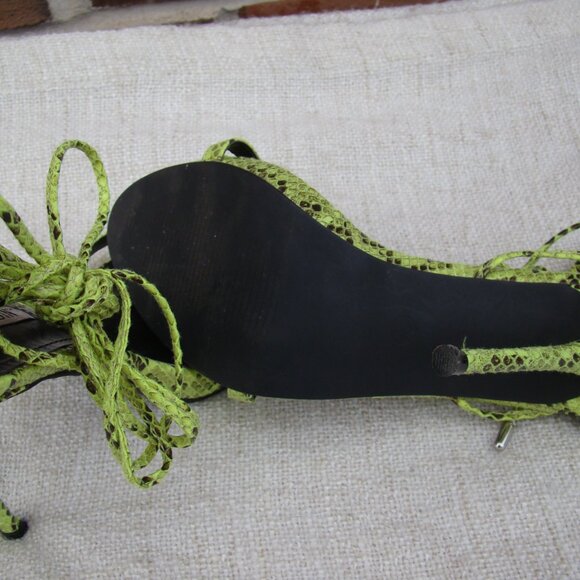 Cape Robbin Invade neon green snake wrap around peep toe high heels, S 8 - Picture 7 of 9